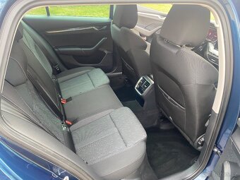 Octavia 4 1.5 tsi 110kw style 2020 - 10