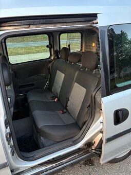 Opel combo C , 1.7cdti - 10