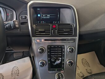 Volvo XC60 2.0 D4 140kW A/T SUMMUM - 10