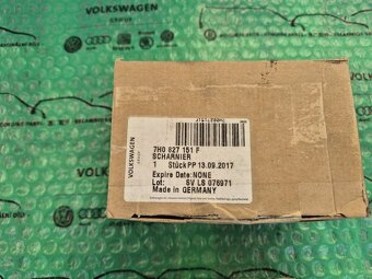 levý horní pant zadních křídlových dveří VW Transporter T5 , - 10