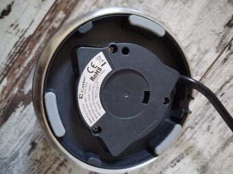 Rychlovarná konvice Catler KE 4014 - 10