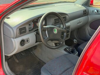 Škoda Octavia combi 1.6i nová STK - 10