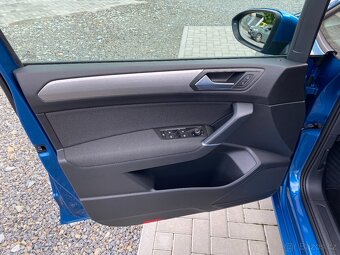Volkswagen Touran, 1.4 TSI 110kW - 1xMAJ.-7 MÍST - 10
