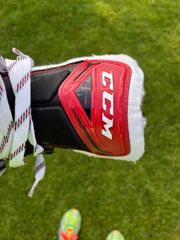 Hokejove brusle CCM Jet Speed FT2 Sr - 10
