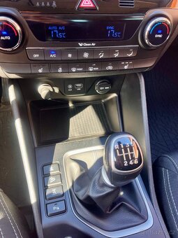Hyundai Tucson 2017, 2.0/100kW, 86 358km - 10