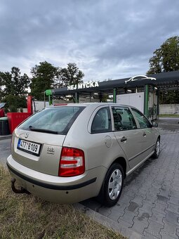 Škoda Fabia - 10