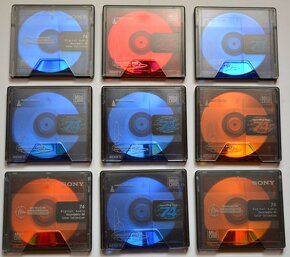 Kombinace MINIDISC / CD SONY, MD s názvy, manuál, MD 9x disk - 10