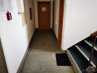 Pronájem kanceláře v průmyslové zóně - 10