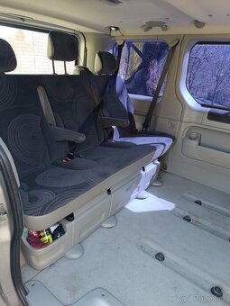 Renault Trafic Passenger 2.0 84kw - 10