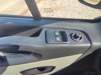 Renault Trafic 1.6 dCi 66 kW – Spolehlivý pracant za skvělou - 10