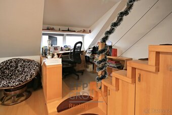 Prodej rodinného domu o rozloze 200 m2, ulice Janáčkova, Pol - 10