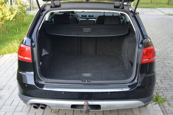 VW Passat alltrack 2.0 TDi 4x4 manuál - 10