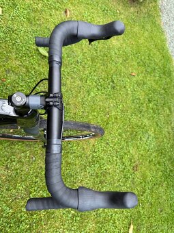 Prodám Gravel KELLYS SOOT 90 - CARBON - velikost L - 10