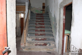 Prodej domu k rekonstrukci k podnikání nebo na bydlení ve Ve - 10