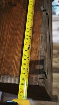 Starožitná dřevěná vitrína. - 10