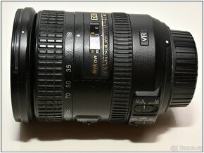 Prodám NIKON D300S s objektivem NIKKOR 18-200 mm a gripem - 10