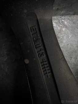 Alu kola Ford 5x108 R18 x 8J celoroční pneumatiky Nokian - 10