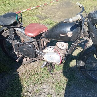 ČZ 150c veterán - 10