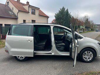 VW SHARAN 2.0 TDI 103 kW 4 MOTION 7 MÍST - 10