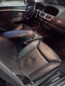 BMW 760i V12 e65 facelift nájezd jenom 105 859 km - 10