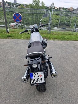 Moto Guzzi V7 Special - 10