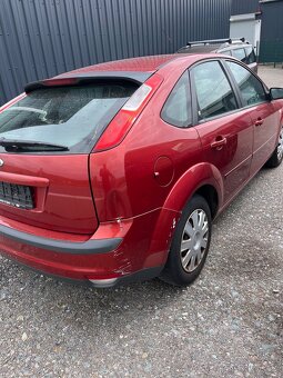 Ford Focus 1.6 benzin,Ghia,2007 - 10