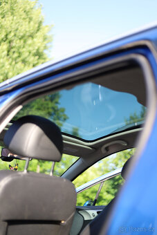 Peugeot 407 SW 2.2i - 10