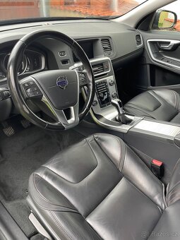 Volvo v60 2017. - 10