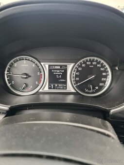 Suzuki Vitara 1.6 diesel/88 kw Allgrip, 4x4, automat - 10