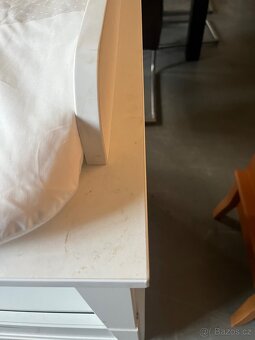 Přebalovací pult - 10