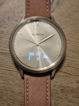 Garmin VIVOMOVE premium gold - 10