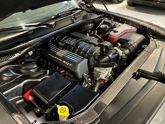 Dodge Challenger 6.4 original widebody (č. 1243) - 10