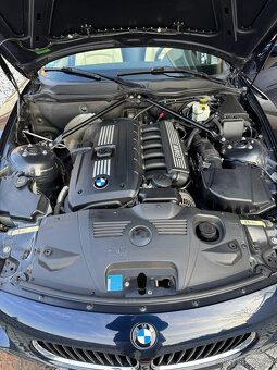 BMW Z4 2.5si - 10
