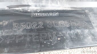 Nissan NV200 : Nárazník zadní - 10