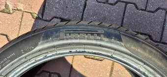 275/40r22 Pirelli PZero - letní 2ks 275/40/22 - 10