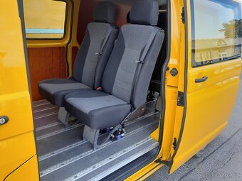 VW Transporter T6 2.0TDi 6míst - 10