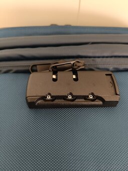 Nabíjecí stanice Bluetti Handsfree 2 s batohem - 10