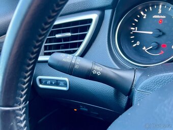 Nissan Qashqai 1,6 dCi / 360° KAMERY / TAŽNÉ /2016 - 10