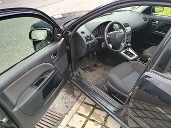 Ford Mondeo 1.8 benzín - 10