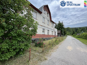 Prodej velkého RD k rekonstrukci, pozemek 1.120 m2,... - 10