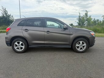 Mitsubishi ASX 1,8 diesel 2. Majitel garažovano - 10