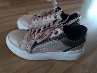 Boty vel. 32 - 36 - 10