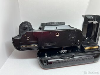 Canon EOS 1N + battery grp (netestovaný) - 10