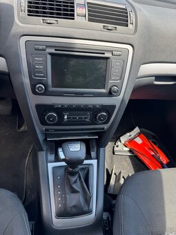 Skoda Octavia 2. 1.6 DSG 2013 rok - 10