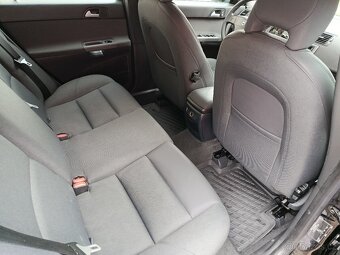 Volvo V50 1.6 80 Kw Platna Stk Do 06/2027 Slušní Stav - 10