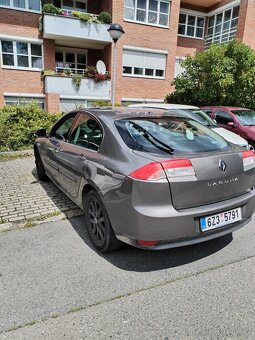 Renault Laguna III - 10