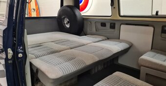 VW T3 syncro, Transporter T3, interiér multivan - 10