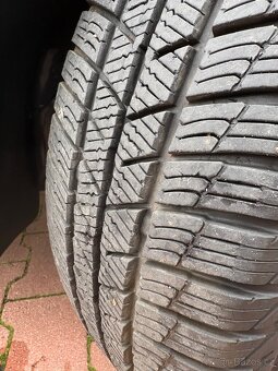 VW Golf 4 1.4 16W - 10