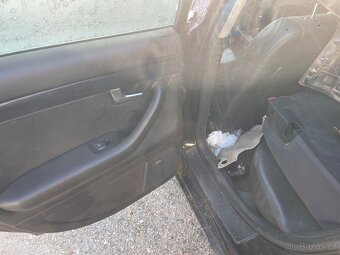 Audi A4 2.5 tdi B6 Quattro 2.5 tdi S-line - 10