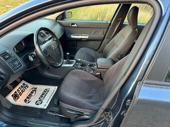 Volvo V50, 2.0D 177 PS, Momentum, Nová STK - 10